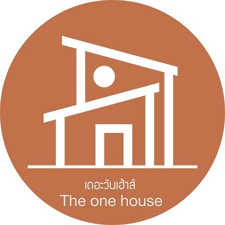 The One House Hotel Nan Bagian luar foto