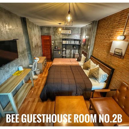 The One House Hotel Nan Bagian luar foto
