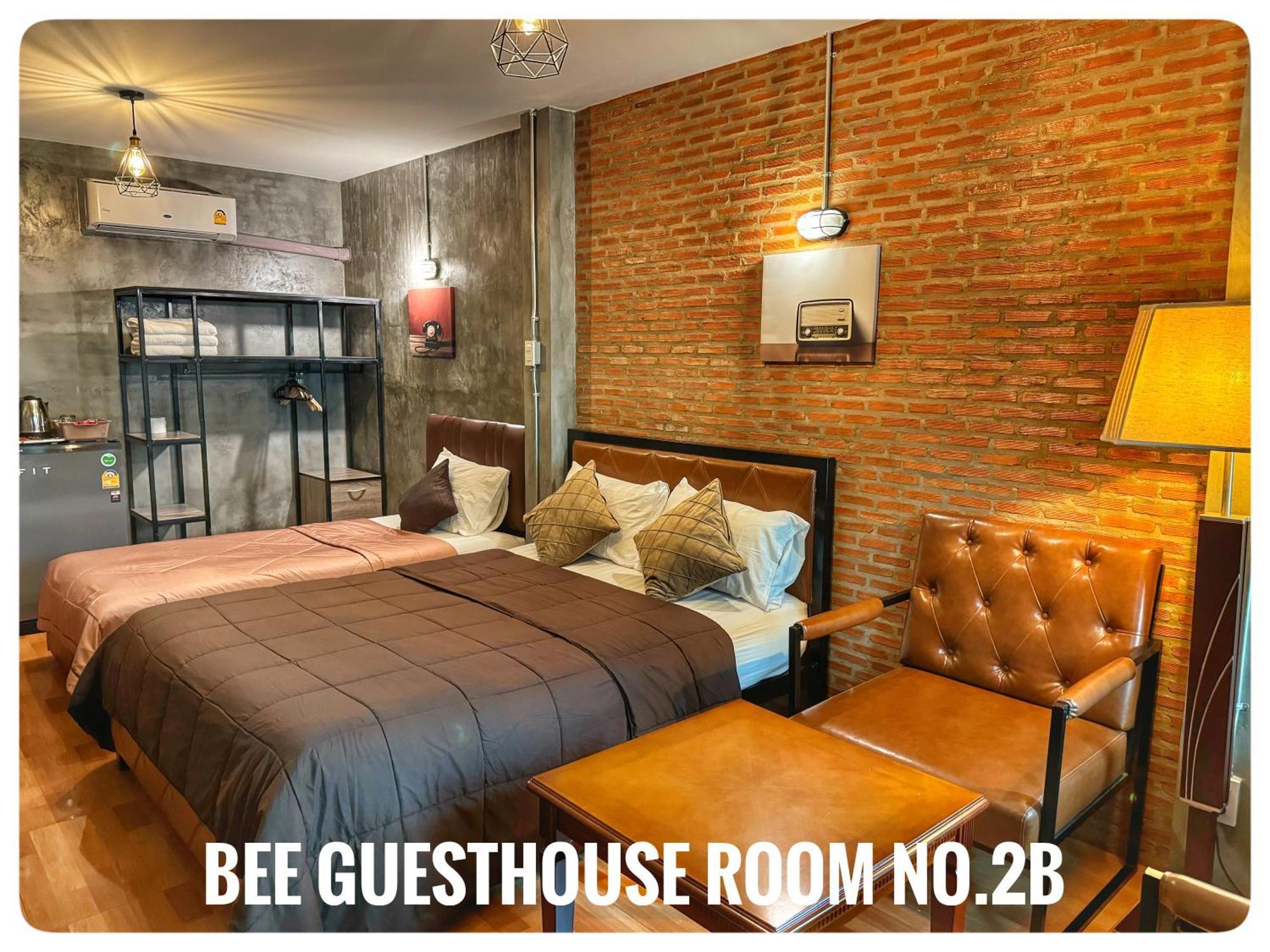 The One House Hotel Nan Bagian luar foto