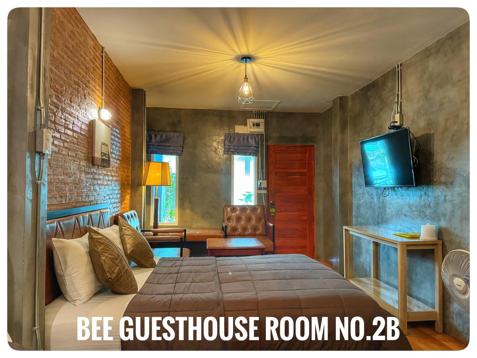 The One House Hotel Nan Bagian luar foto