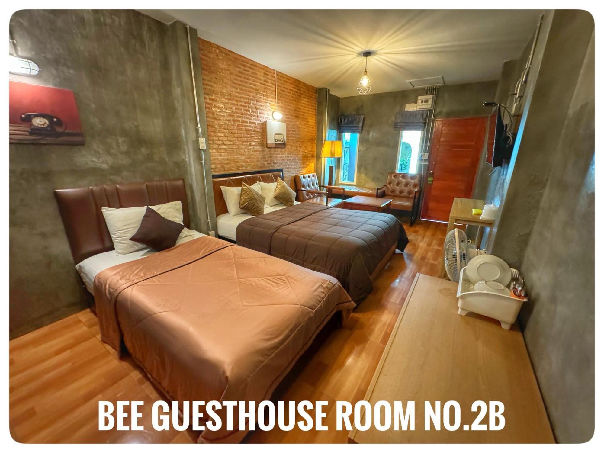 The One House Hotel Nan Bagian luar foto