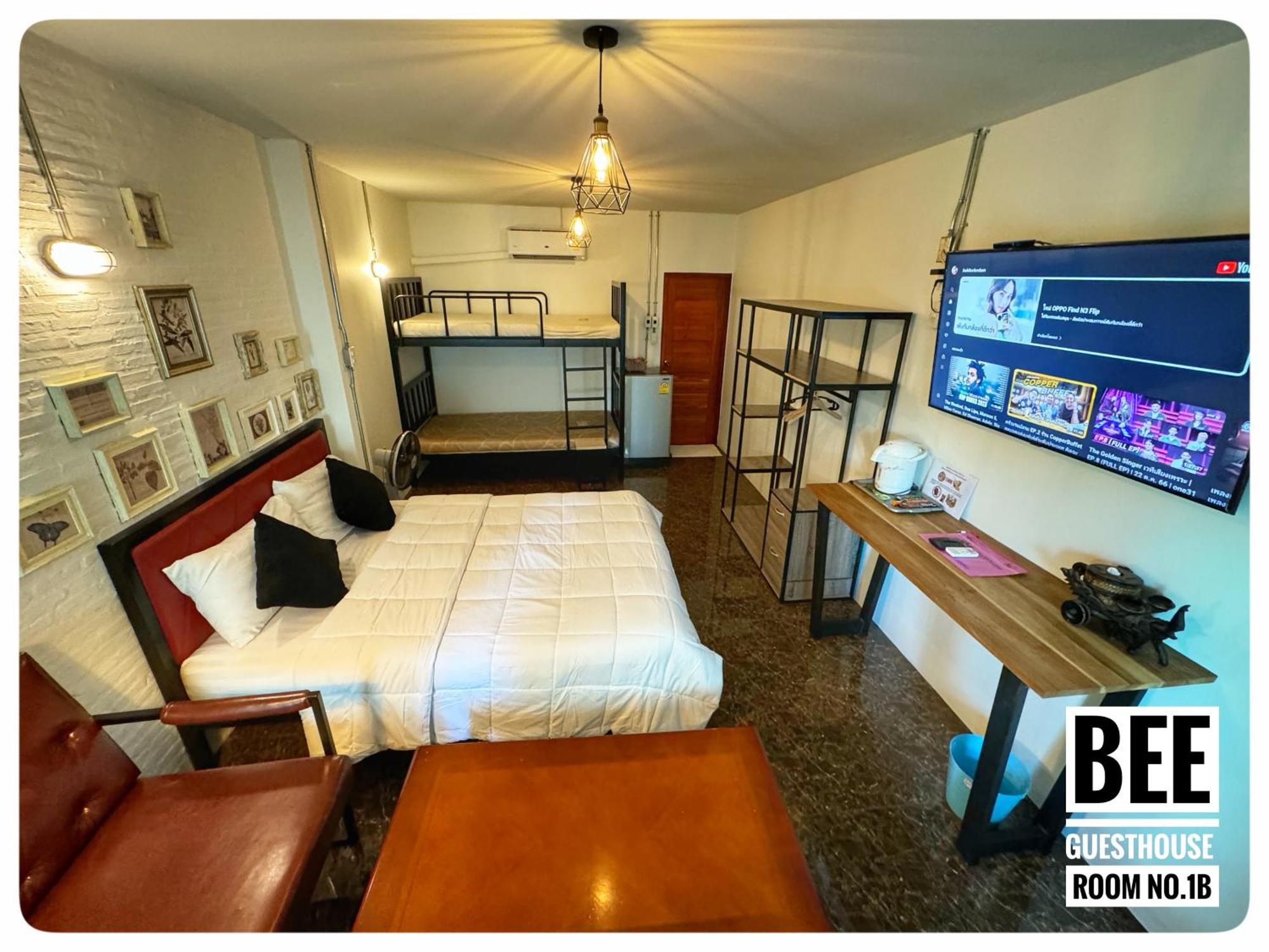 The One House Hotel Nan Bagian luar foto